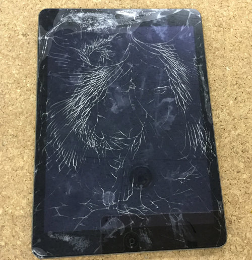 iPadAirのガラス割れの液晶修理が格安で即日対応！