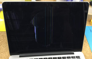 Apple MacbookPro Retinaの液晶割れの格安修理！