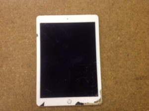 iPad Air 2の液晶修理は最短当日修理が可能です！