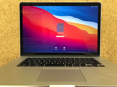 MacBook Pro 15 A1398 画面に線が入った修理 | 液晶修理.Net